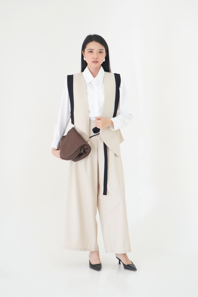 Alana Top / Outer Beidge