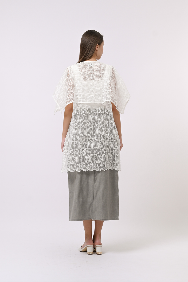 Jenna Outer White